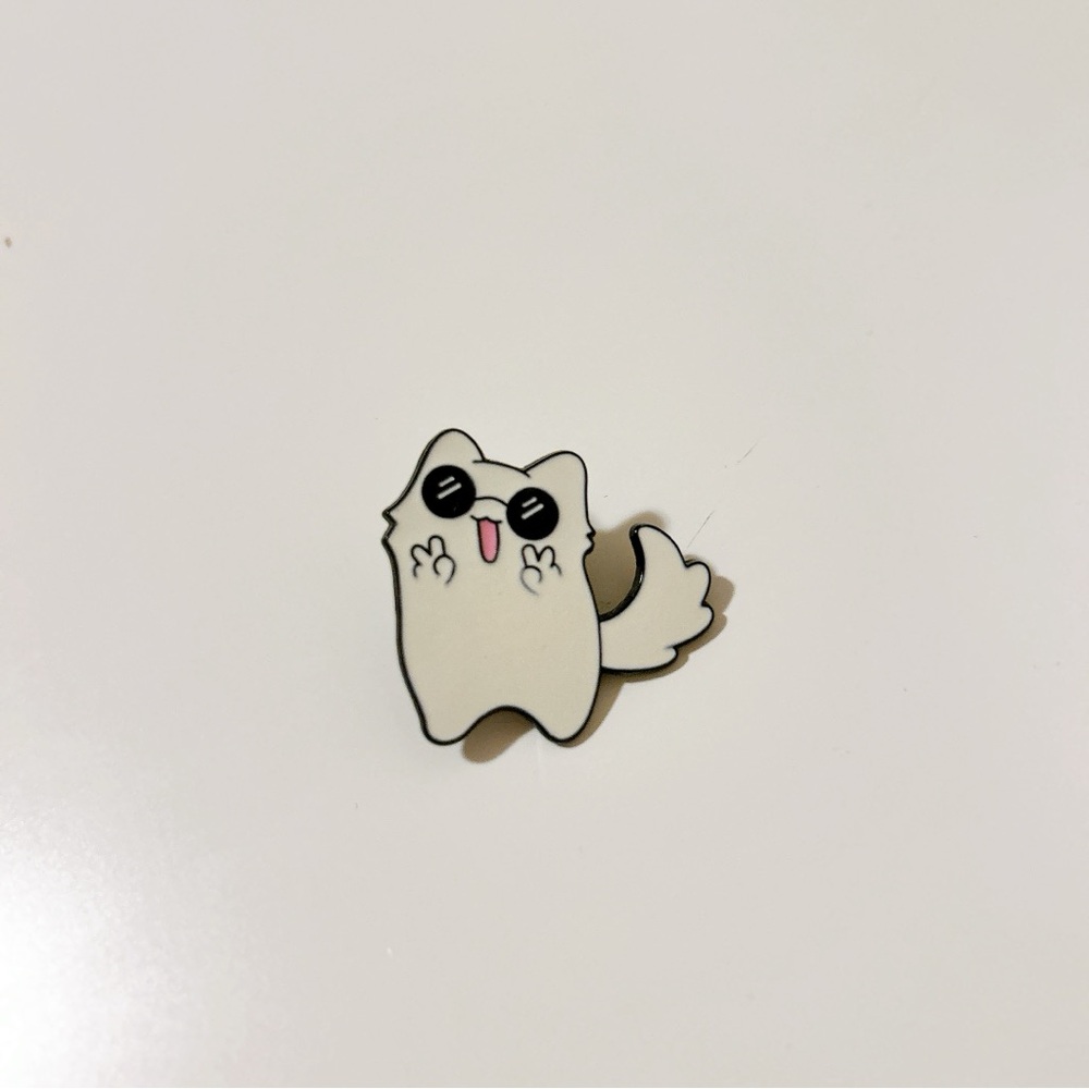 Jujutsu Kaisen Gojo Satoru White Cat Enamel Pin